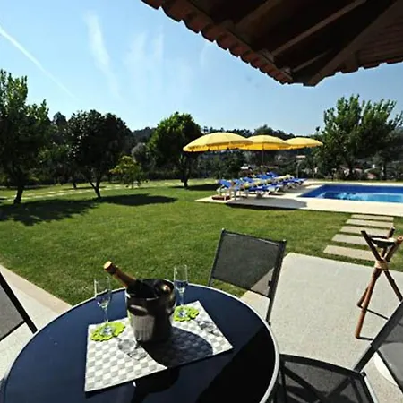 Serenidade 3 Bedrooms Tennis Court Countryside Location Braga North Portugal Willa Barcelos