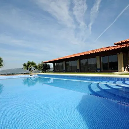 Serenidade 3 Bedrooms Tennis Court Countryside Location Braga North Portugal *