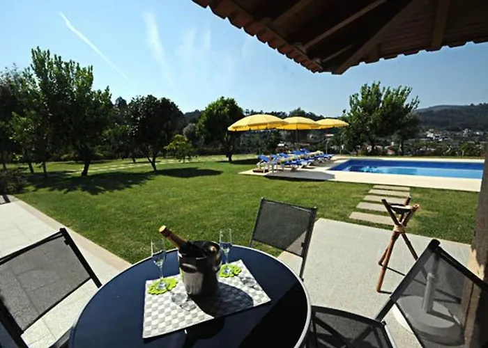 Serenidade 3 Bedrooms Tennis Court Countryside Location Villa Barcelos