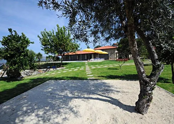 Villa Serenidade 3 Bedrooms Tennis Court Countryside Location Barcelos